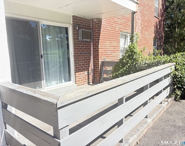 106 Oakwood Avenue - Photo Thumbnail 14
