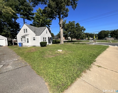 198 Broad Street - Photo Thumbnail 5