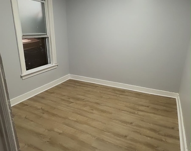 82 Wolcott Street - Photo Thumbnail 2