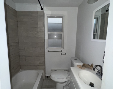 89 Hurlburt Street - Photo Thumbnail 6