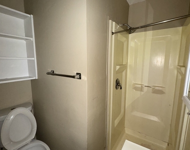 89 Hurlburt Street - Photo Thumbnail 8