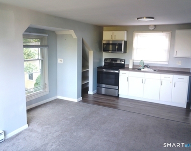 272 Springdale Avenue - Photo Thumbnail 4