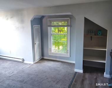 272 Springdale Avenue - Photo Thumbnail 5