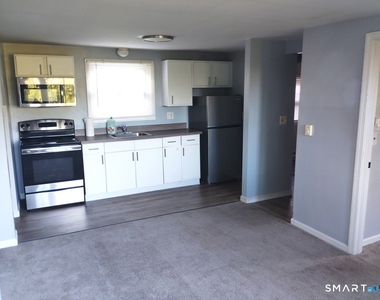 272 Springdale Avenue - Photo Thumbnail 2