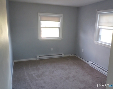 272 Springdale Avenue - Photo Thumbnail 11