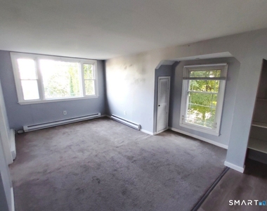 272 Springdale Avenue - Photo Thumbnail 6