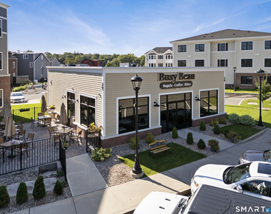 55 Steele Boulevard - Photo Thumbnail 36