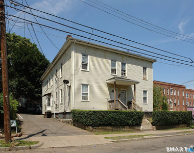 47-49 Putnam Street - Photo Thumbnail 4