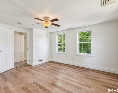 945 Glastonbury Turnpike - Photo Thumbnail 13