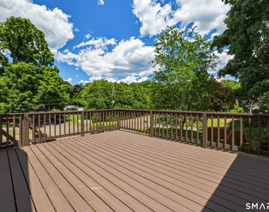 945 Glastonbury Turnpike - Photo Thumbnail 4