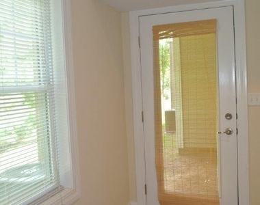 140 Kyles Way - Photo Thumbnail 6