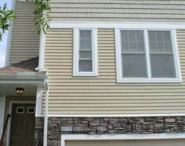 140 Kyles Way - Photo Thumbnail 1