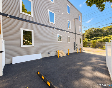 77 Ely Avenue - Photo Thumbnail 29