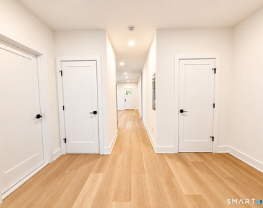 77 Ely Avenue - Photo Thumbnail 13