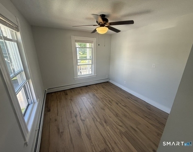280 Hillside Avenue - Photo Thumbnail 9