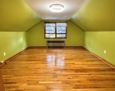 26 Cumley Street - Photo Thumbnail 13