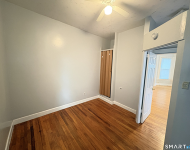 112 Wilcox Avenue - Photo Thumbnail 11