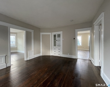 541 Church Street - Photo Thumbnail 10