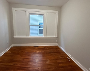 75 James Street - Photo Thumbnail 4