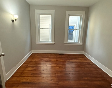 75 James Street - Photo Thumbnail 2