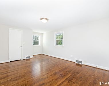 170 Brunswick Avenue - Photo Thumbnail 21