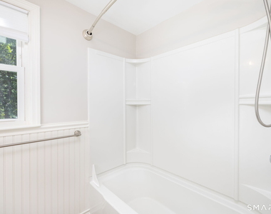 170 Brunswick Avenue - Photo Thumbnail 25