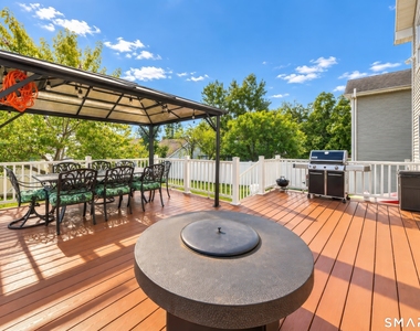 54 Saint Charles Avenue - Photo Thumbnail 23