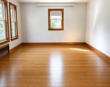 44 Westphal Street - Photo Thumbnail 9