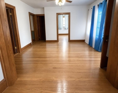 44 Westphal Street - Photo Thumbnail 10