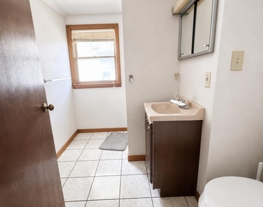 44 Westphal Street - Photo Thumbnail 24