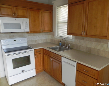 21 Edlie Avenue - Photo Thumbnail 4