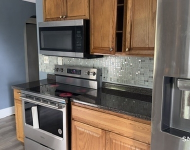 7579 Main Street - Photo Thumbnail 4