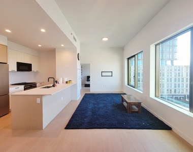 482 Kent Avenue - Photo Thumbnail 3