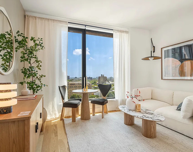 20 Rockwell Place - Photo Thumbnail 1