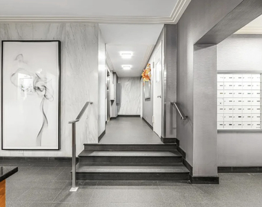 East 35th Street - Photo Thumbnail 5