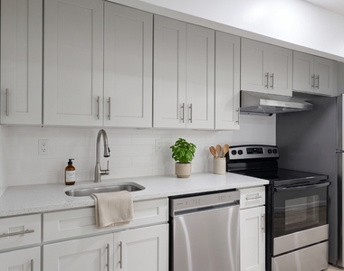 140 West 133rd Street - Photo Thumbnail 4