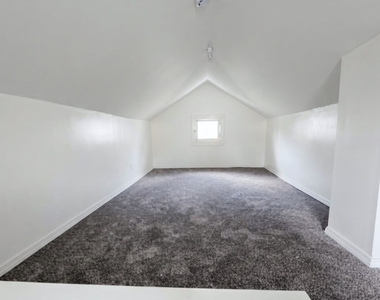75 W Hazeltine Avenue - Photo Thumbnail 21