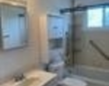 301 78th Upper - Photo Thumbnail 13