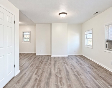 5714 Buffalo Avenue - Photo Thumbnail 4