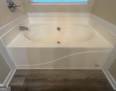 3229 Diamond Bluff - Photo Thumbnail 10