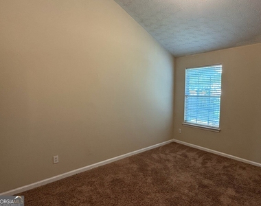 3229 Diamond Bluff - Photo Thumbnail 11