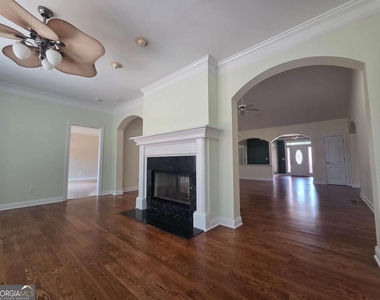 2565 Harman Park Court - Photo Thumbnail 7