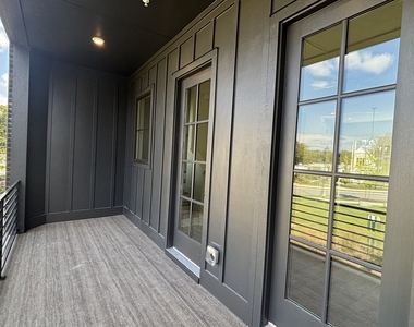 2672 Mackintosh Court - Photo Thumbnail 10