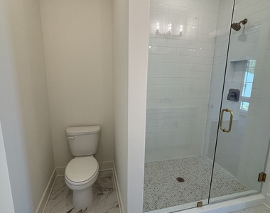 2672 Mackintosh Court - Photo Thumbnail 19