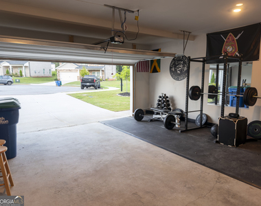 6960 Newcastle Court - Photo Thumbnail 19