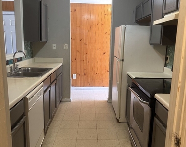 230 James Albert Johnson Avenue - Photo Thumbnail 3