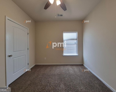 2 Longleaf Circle - Photo Thumbnail 9