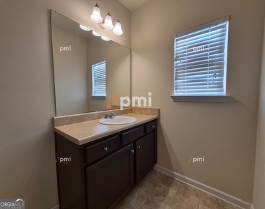 2 Longleaf Circle - Photo Thumbnail 12