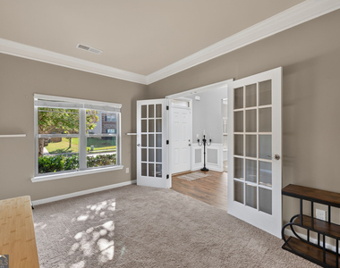 225 Mary Jane Lane - Photo Thumbnail 15