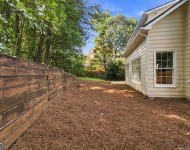 2280 Orleans Avenue - Photo Thumbnail 44